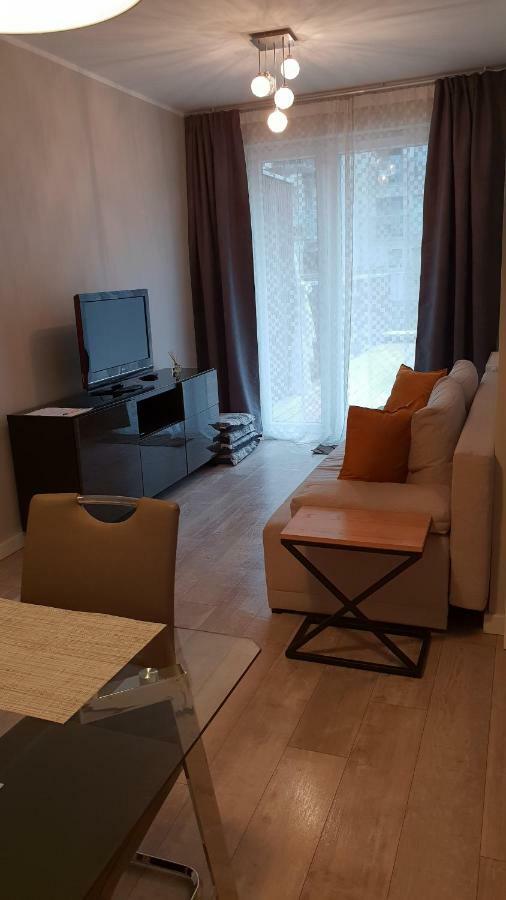 Apartament Nad Odra Z Tarasem Wroclaw Exterior photo